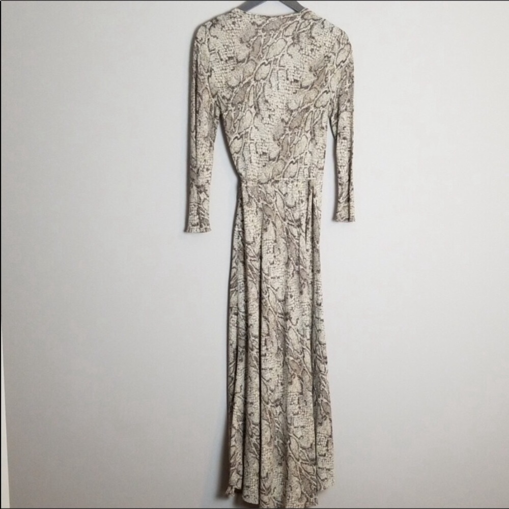 Reformation Jaz Wrap Midi Dress In Python - Picture 5 of 8
